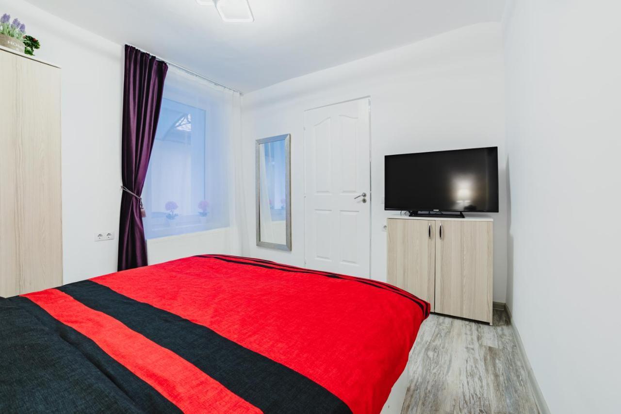 Studio Central Poarta Schei Brasov Exterior photo